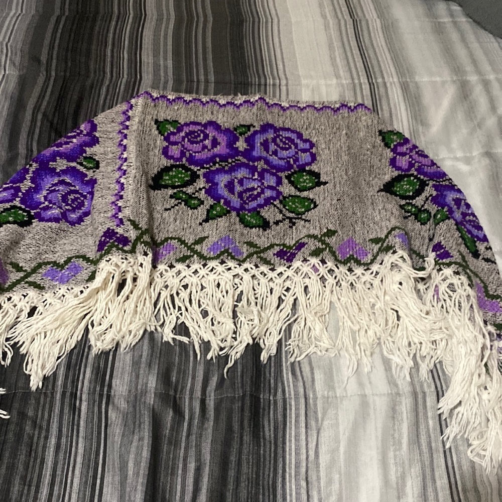 Purple embroidered poncho one size